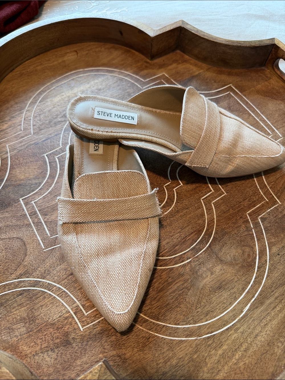 Steve Madden Neutral Beige Pointed Mule Loafers
